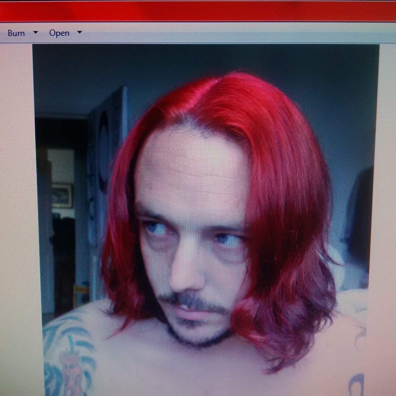 IndieKris's profile picture. Goonerette based in South West. I always follow back with a smile and shake of my booty. Meet me at the airport soon!