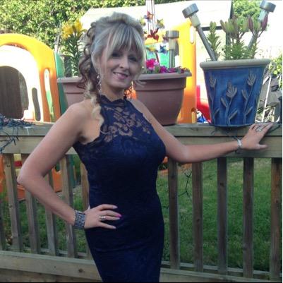 tiarajules's profile picture. A strong, independent salon owner and college lecturer from  North Devon Who loves spontaneity n life!!!