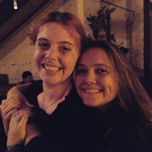 helen_lennymo's profile picture. ⛺ I love to write but I can't spell, recently fallen in love with computer based arts and craft