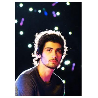 i gave you this free follow please follow @wthiharry & ask her for a fback | ily ✨