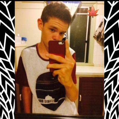 dont say HI or HEY 100 times to me if i dont answer i hate you… alot ❤️