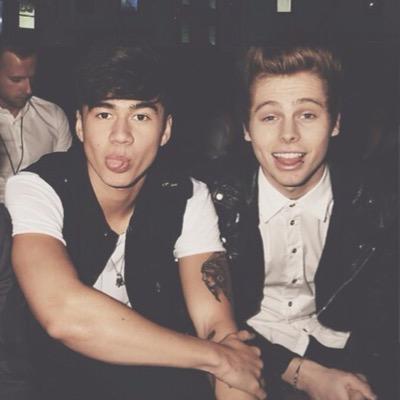 i like pizza and some kid named luke hemmings

July 31 ,2015