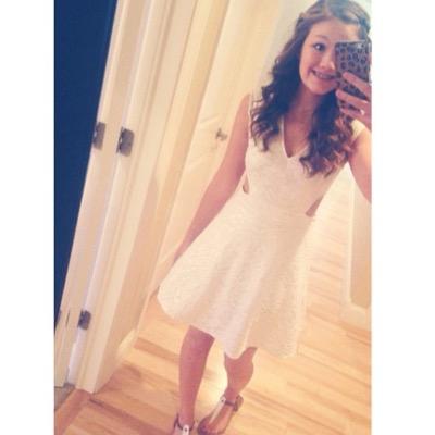 alexisssooo's profile picture. 