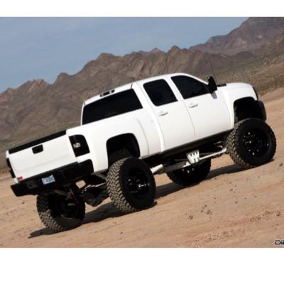 truck_club's profile picture. lifting trucks and dropping bucks!