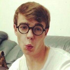 grupo do nico mirallegro manda o número e nome na DM obrigada