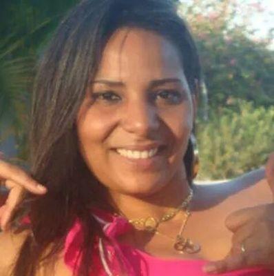 Aquela que mantêm o pé no chão, mas a cabeça ela prefere voando!.