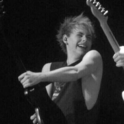 follow @michaelxsincere & I'll follow you back on there too thank you