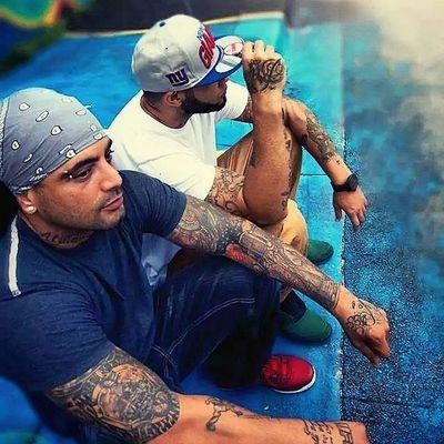 Frases De #LosAldeanos,#ElAldeano & #ELB Son Filósofos De La Musica Rap & Hip Hop♪♫  Sigueme ♪♫ http://t.co/Gnr7qugkdS