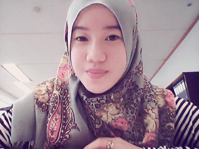 line/ig: winnawine  path: winna putri