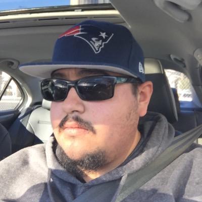 Just your average Chicano living life tu sabes. Love hanging with fam and friends enjoying good times. I am also a big gun guy!