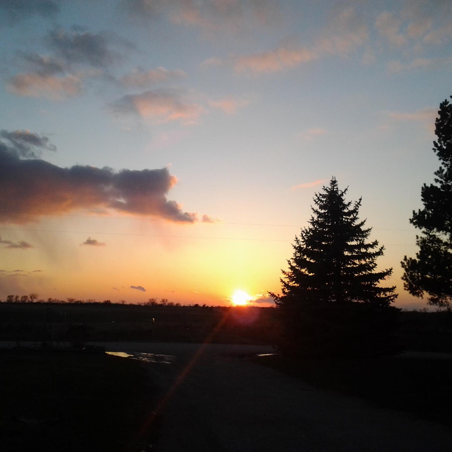 kit_grimes's profile picture. Accomplish what you want!