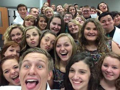 EnergizersElgin's profile picture. We are EE members..