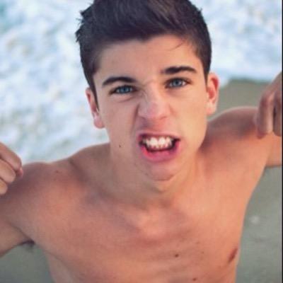 PibesFasoss's profile picture. 