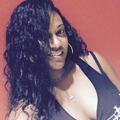 Velights's profile picture. when music hits you, you feel no pain...