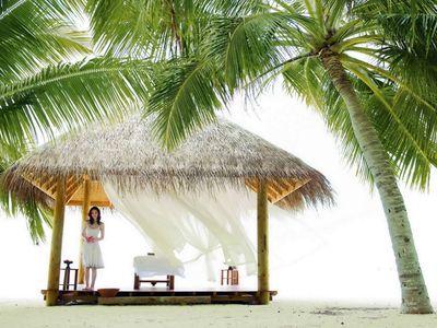 mrandmrswhitee's profile picture. 