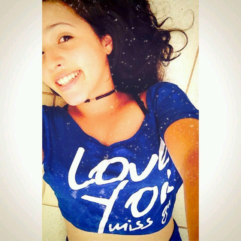 Stéphany, 13 anos ✌️♥ Snap:stephanymaarque