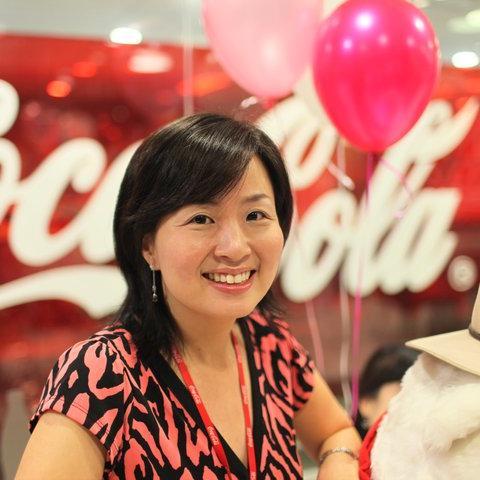 yjinny425's profile picture. 15 years of consumer marketing experiences in South Korea .Worked @ Coca-Cola, McDonalds, Amore Pacific.Further studying of Marketing. Hootsuite certification