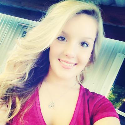 megancarroll95's profile picture. 