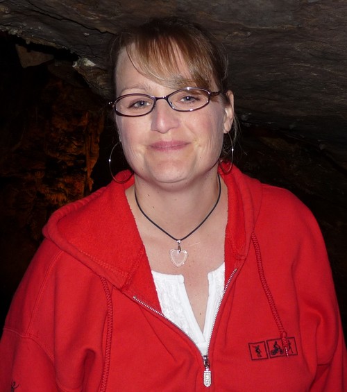 LisaMBaillie's profile picture. a stay-at-home mom who's never home, 1st yr university, volunteers at daughter's school on counsel & the Crohn's & Colitis Foundation of Canada