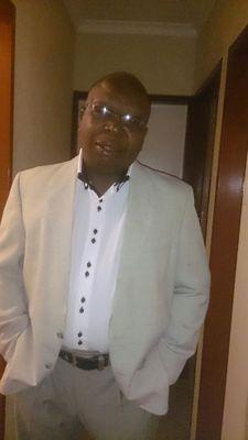 almormtrading's profile picture. 