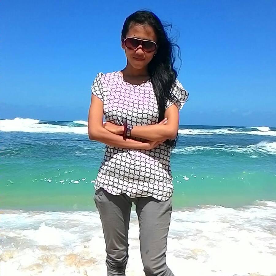 wanita biasa yang mempunyai impian luar biasa. fb_ http://t.co/lxB3wWS0zk