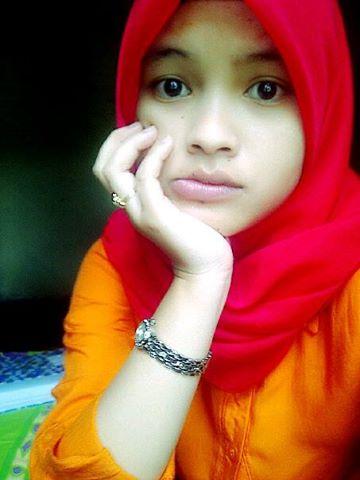 Pertiwi1795's profile picture. Kun anta