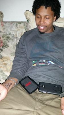 LL_weez's profile picture. 