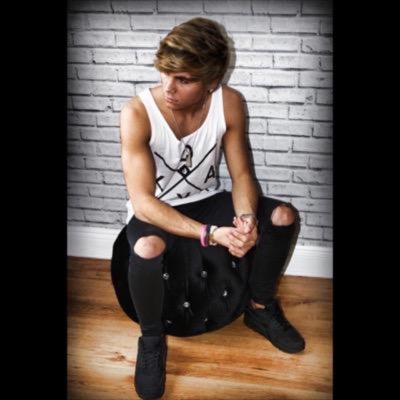 Jordi all the way, still an overloader just not as much •just ask for me to follow you back•