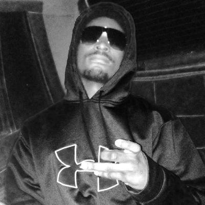 Free the real niggas Bud-G,Matt Jones,Strope and my nigga Rent....Wad up!!!! EAST SIDE!!!!!! SIX18 NIGGA LETS GET IT