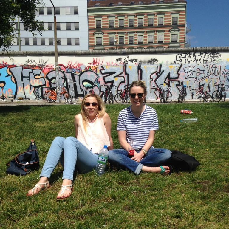 graceeshaw's profile picture. Juris Doctor, Allard School of Law, UBC. BA Political Science, UBC. You like TV? We'll probably get along.