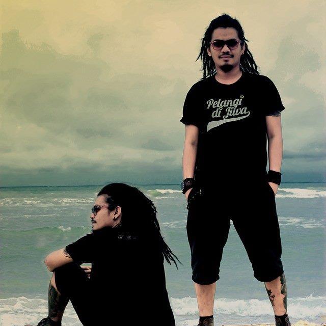 AdithSativa's profile picture. VocalGuitars of d'blow