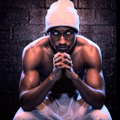 i am a rapper @Eminem is god. @Hopsin is the king. Bizzare and Swift follow. BRUNETTES ARE BABE
