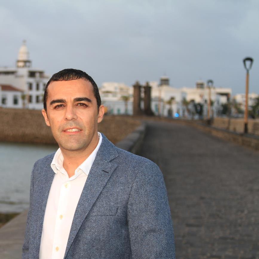 Montelongo2015's profile picture. Candidato del PSOE a la alcaldía del Ayuntamiento de Arrecife. Actual Teniente de Alcalde del mismo. Secretario Gral. de los Socialistas de Arrecife.