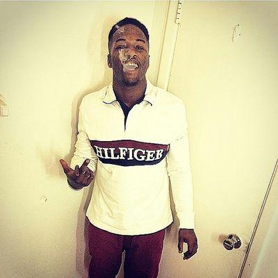 I'm a one man army I stand along single