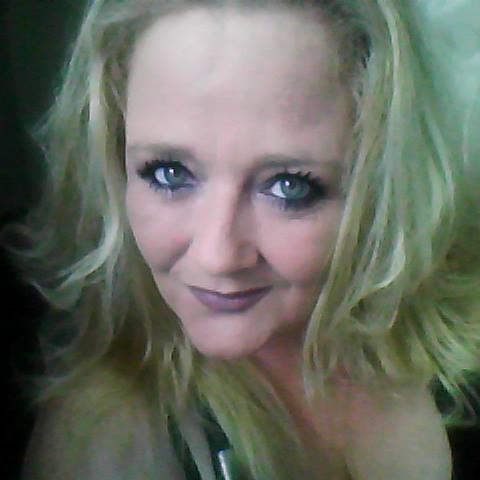 International TV Psychic/Spiritual Life coach. Remove those fears, awaken to who you truly are, take the power out of fear with.. love!!
