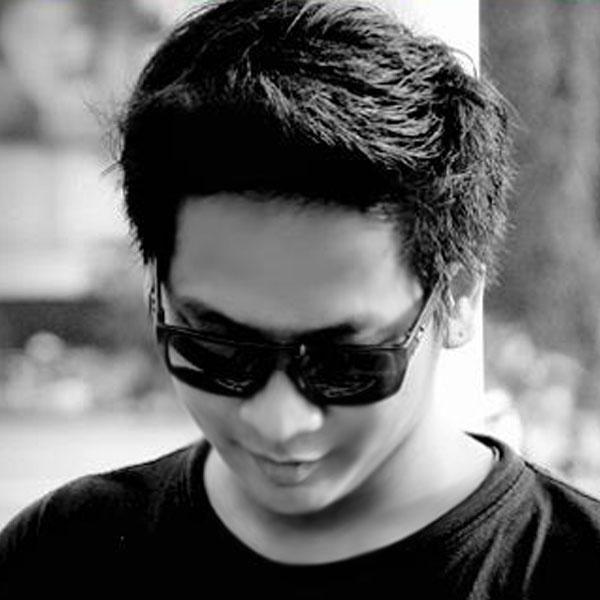 DeetowHooligans's profile picture. QS.An Nur : 26