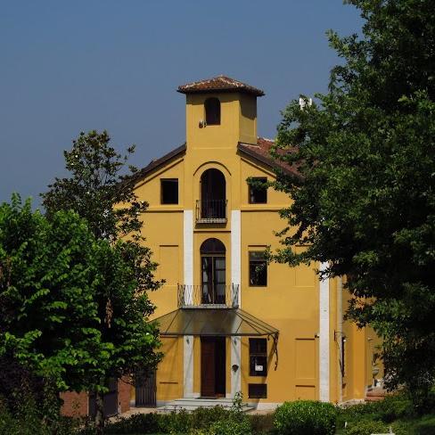 casadeifrati's profile picture. Casa dei Frati è una casa #vacanze e un accogliente affittacamere situata tra le #colline di #Asti, in un ambiente di assoluto #relax! #Italy #Monferrato