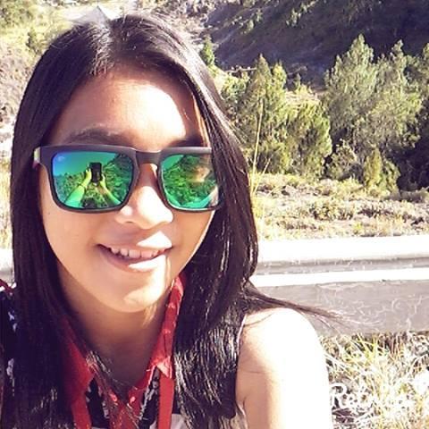♥Jesus Christ ,♥Family
♥SiThaTyNia,Student of SpendukaterJHS°°°
  mention for follback,thanks Gbu ..