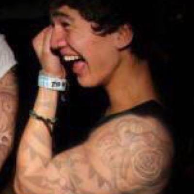 go follow @c_liffaconda and ask for a follow back