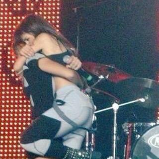 Che la musica suoni più forte dei problemi. ✨@LaliEsposito @LaliMusica⚓️❤️10/09/14❤️