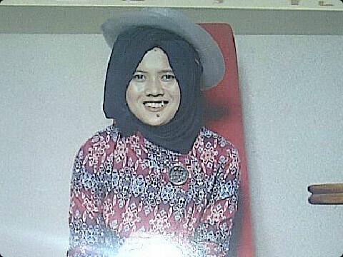 siti_cholilah's profile picture. Follow your dream's it's time to change.