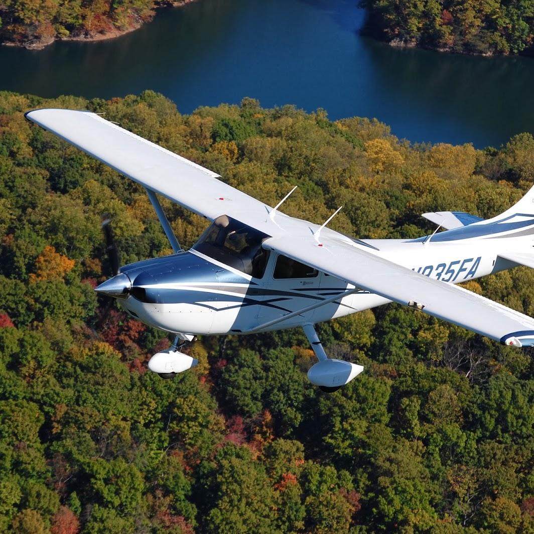 Introducing non-pilot women who have never been in small aircraft before to the wonders of flight.