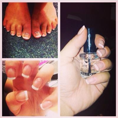 Beauty salon located upstairs in cedars hairdressers, offering luxury beauty treatments.
020 8420 4000