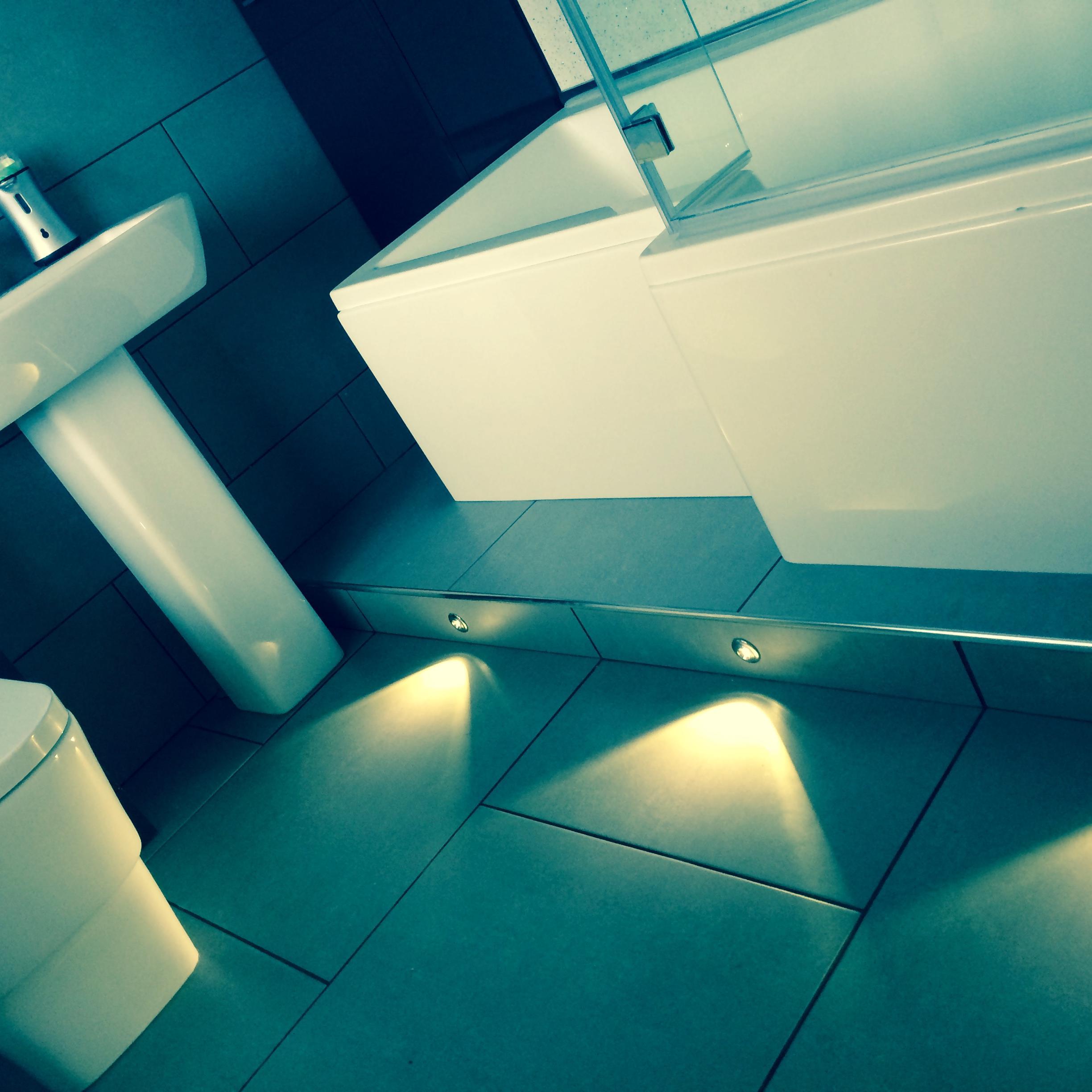 20 years experience in ceramic #tiling, #bathroom installations and #kitchen refitting #Bourne #Lincolnshire