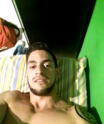 escribiendo...