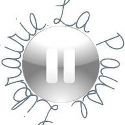 LibrairiedeNo's profile picture. Libraire & Blogueuse (2009)/youtubeuse(2012)