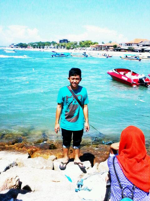 simupit13maret's profile picture. I want to be successful and want parents happy, will I pursue the ideals I had as high as possible.