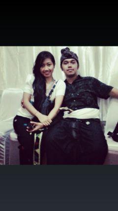 Like a motor bike!! Ayutj's husband