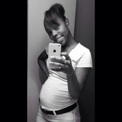 4 | 23 | 15 is the moment i live for . come on baby good vibes only 3 | 23 | 13