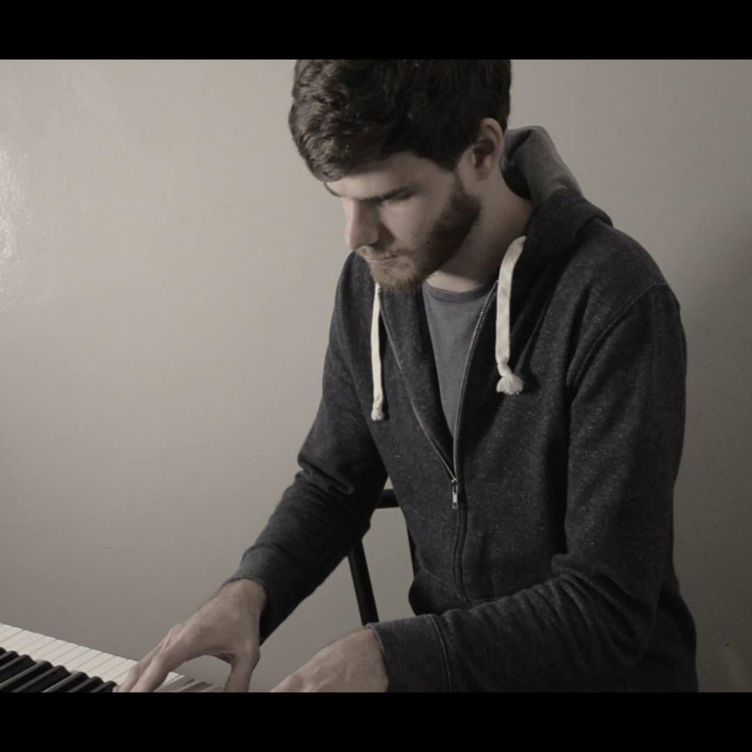 I'm Eric. I play piano and sing.